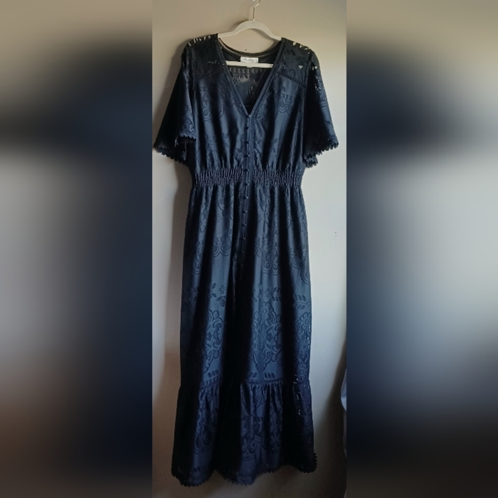 AVEOLOGY DRESS